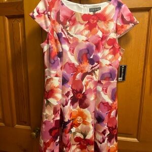 Donna Morgan Floral Print Dress - Pink and Purple